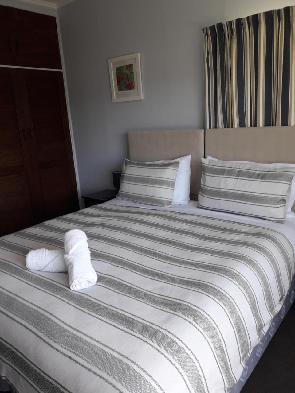 Ocean View Raglan Bed & Breakfast Exteriör bild