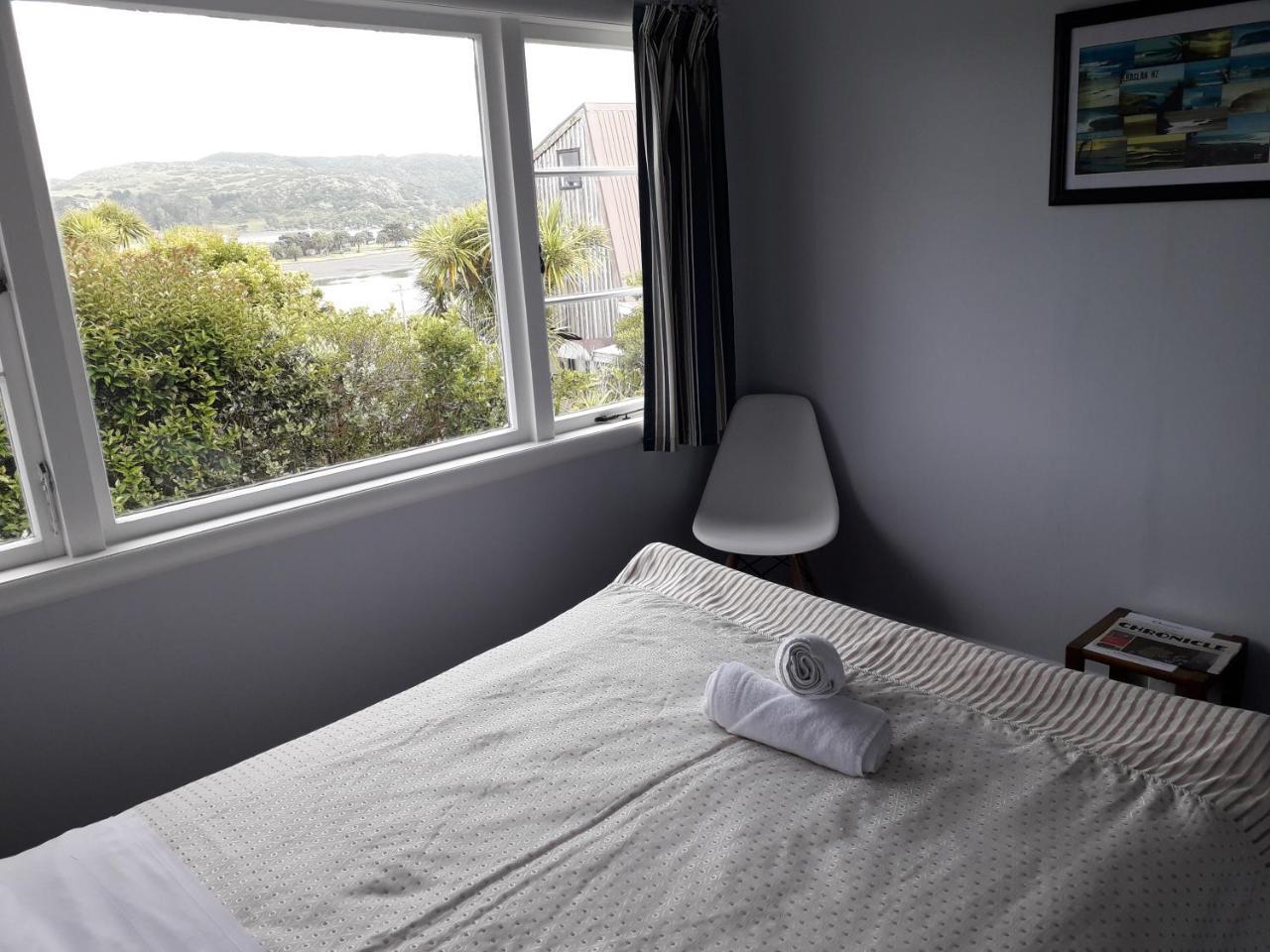 Ocean View Raglan Bed & Breakfast Exteriör bild